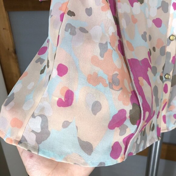 BANANA REPUBLIC FACTORY‎ Abstract Semi-Sheer 3/4 Sleeve Button Down Blouse  Sz S - Picture 7 of 10